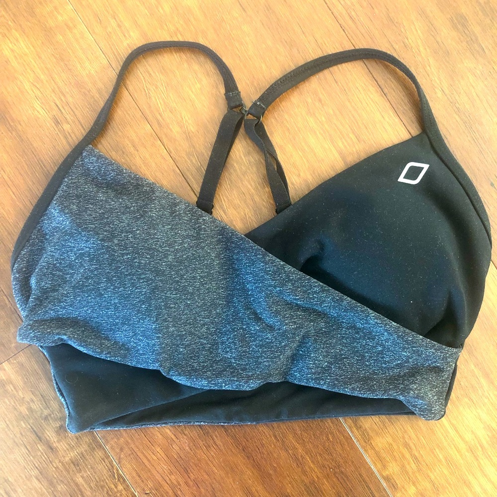 Lorna Jane Wrap Sports Bra
